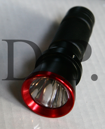lanterna CRE led - Apasa pe imagine pentru inchidere